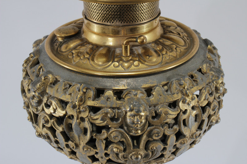 Bradley & Hubbard Style Oil Lamp, 19th C.