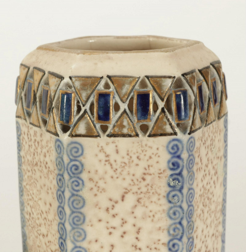 Ernst Wahliss Amphora Basket & 2 Small Vases