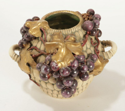 Paul Daschel - Amphora Grape Basket Vase