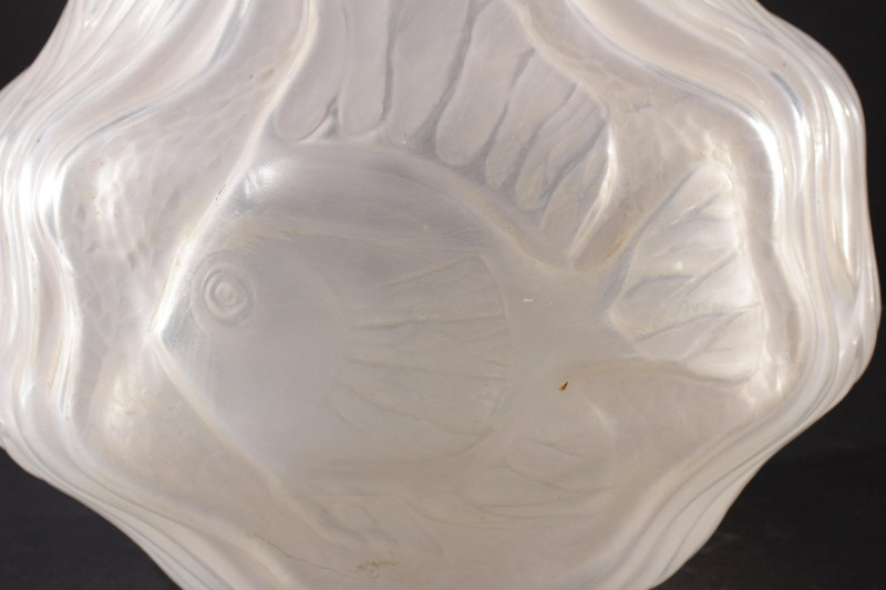 Andre Hunebelle - Fish Glass Vase, c.1930