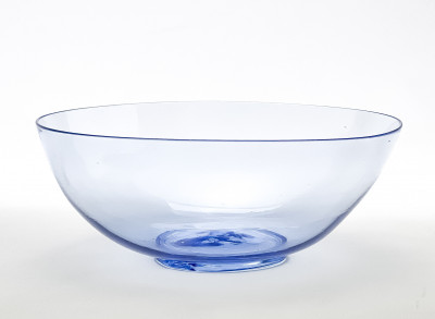 Image for Lot Vittorio Zecchin (attributed) for M.V.M. Cappellin - Blue Soffiato Bowl