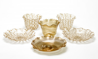 Rare Salviati Venetian Glass Finger Bowls with Underplates, Assortment of 5