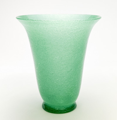 Image for Lot Barovier Italian Green Pulegoso Glass Vase