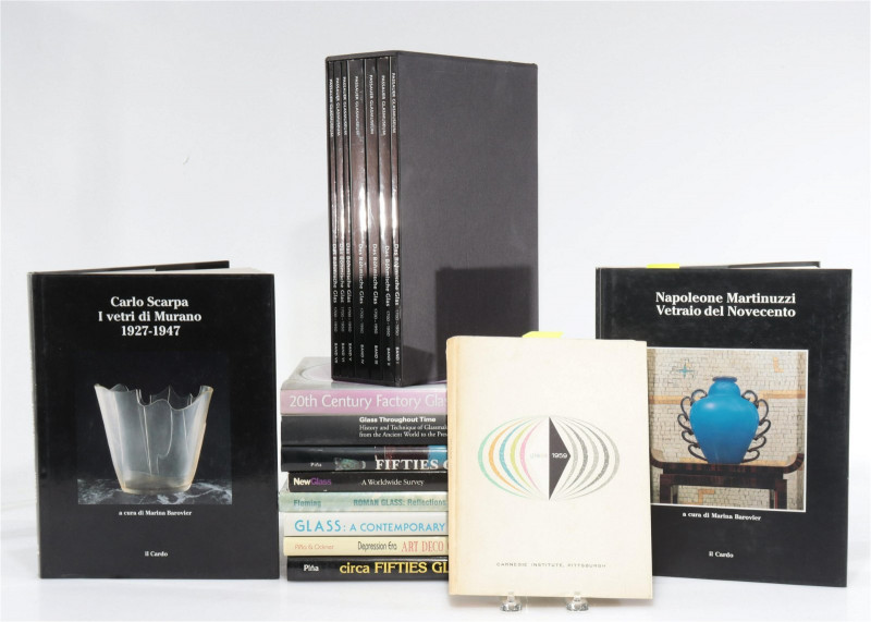 13 Books - Glass & Makers