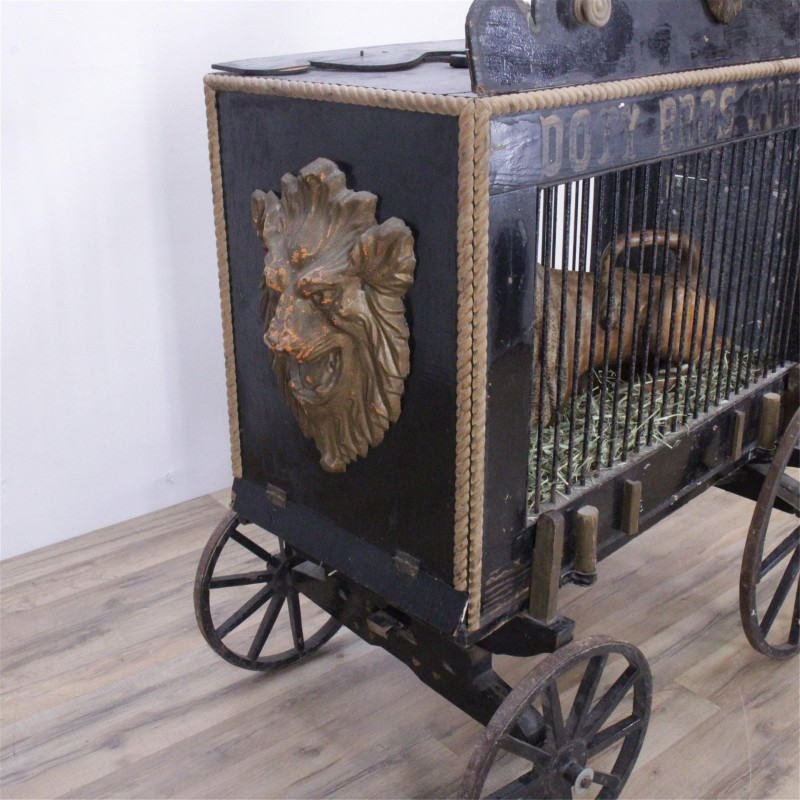 Doty Bros. Circus Lion's Cart & Folk Art Lion