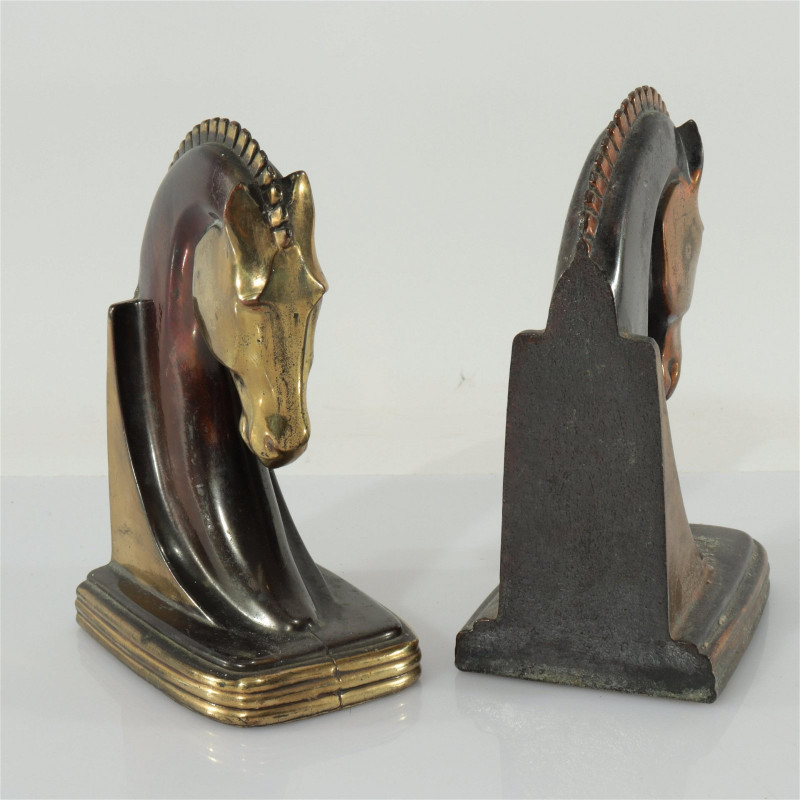Four Pair Horsehead Themed Bookends