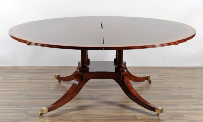 Image for Lot Regency Style Mahogany Oval Extension Dining Table