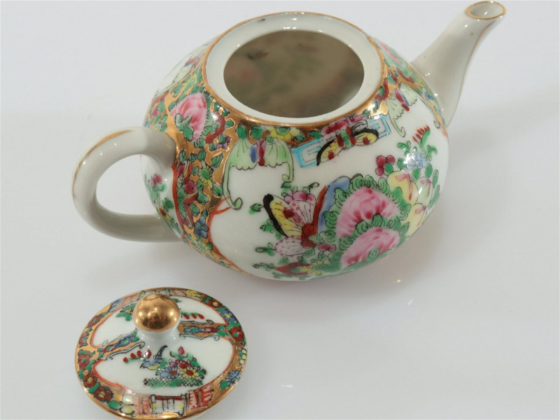 Chinese Export Rose Medallion Miniature Tea Set