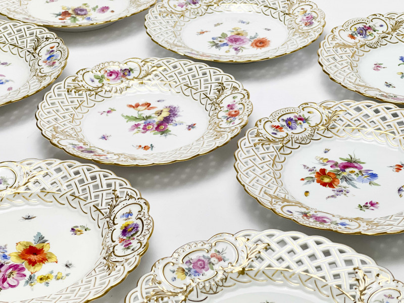 Meissen (Co.) - Set of 12 Reticulated Plates
