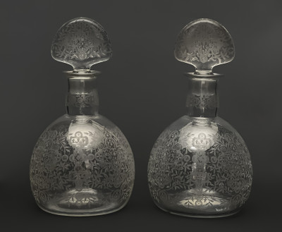 Baccarat (Co.) - Pair of Etched Decanters