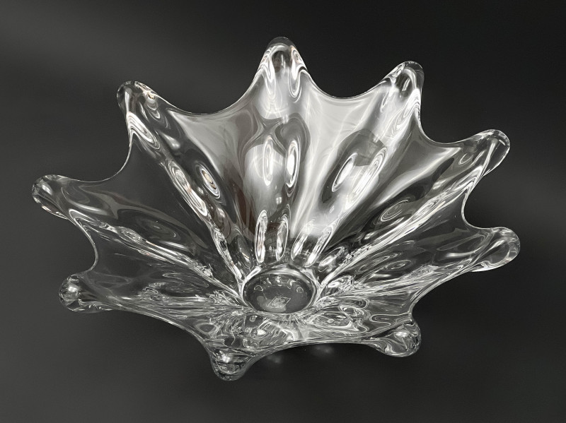 Art Vannes French Crystal Centerpiece Bowl