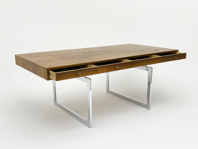 Bodil Kjær - Executive Desk, model 901