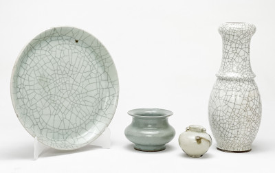 Image for Lot Group of Four Chinese Crackle Glaze items