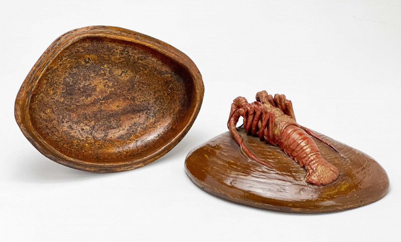 Unusual Japanese Lacquered Clam Shell and Lobster Lidded Box