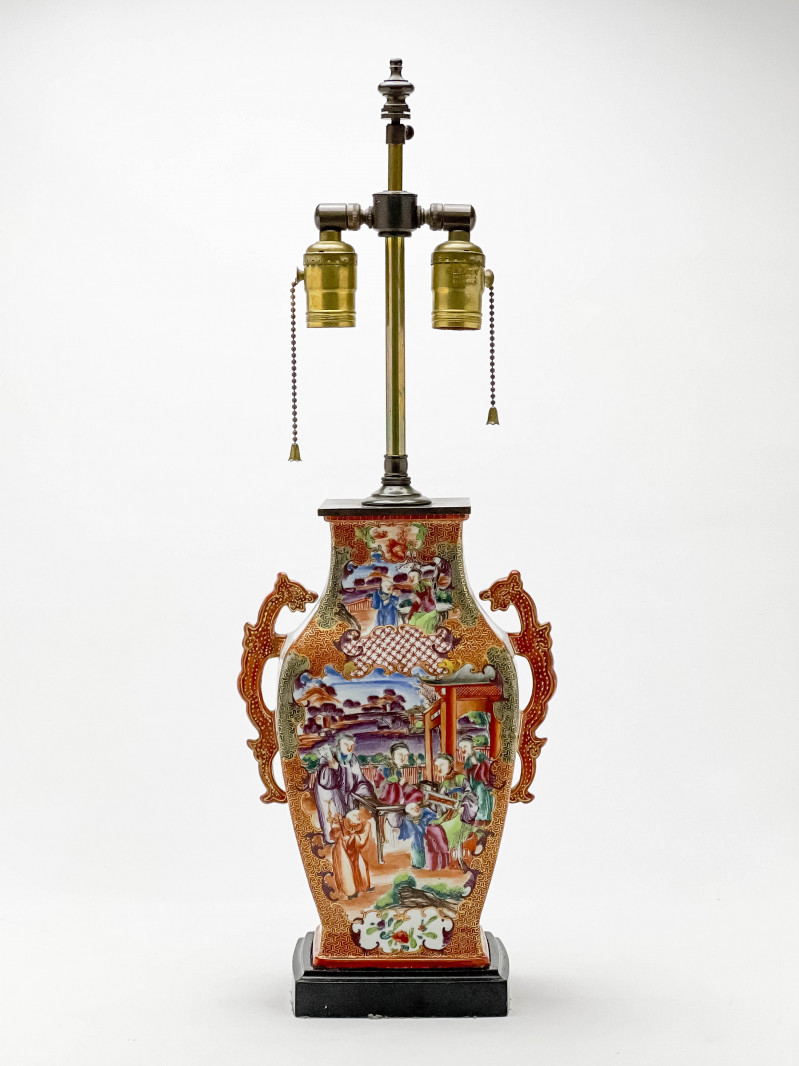 Chinese Export Porcelain ‘Mandarin Palette’ Vase, mounted as a lamp