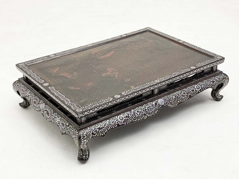 Japanese Incised and Inlaid Lacquer Stand