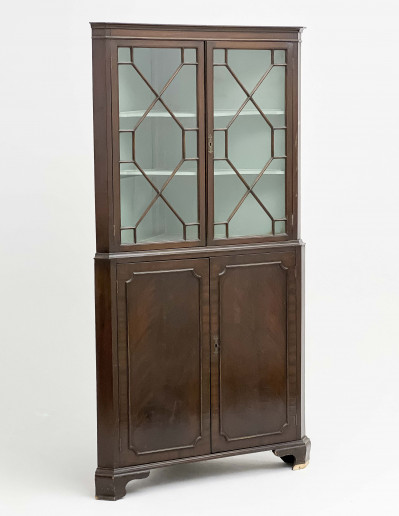 Chippendale Style Corner China Cabinet