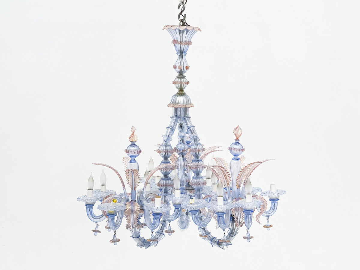 LOT 48 | 18-light Venetian glass chandelier