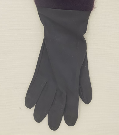 Dramatic Geoffrey Beene Couture Glove