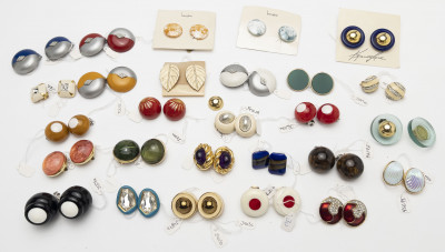 Image for Lot Kenneth J. Lane and other Earrings from Geoffrey Beene Archive