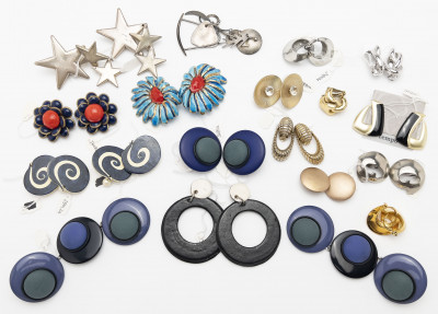 Image for Lot Vintage Fashion Earrings from Geoffrey Beene Archive