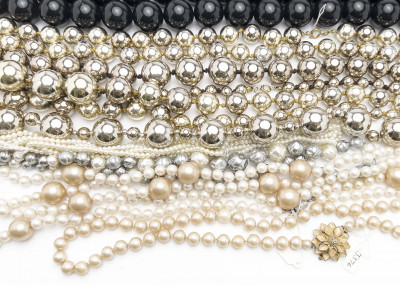 16 Vintage Necklaces, Geoffrey Beene Archive