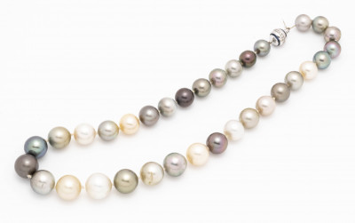 Image for Lot South Sea Cultured Pearl Necklace