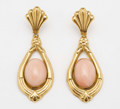 Pair of 18K Yellow Gold and Pink Coral Drop Earrings