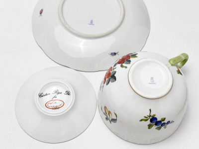 Herend Porcelain Manufacturer - Partial Porcelain Services