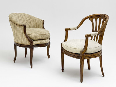 Armchairs, Group of 2