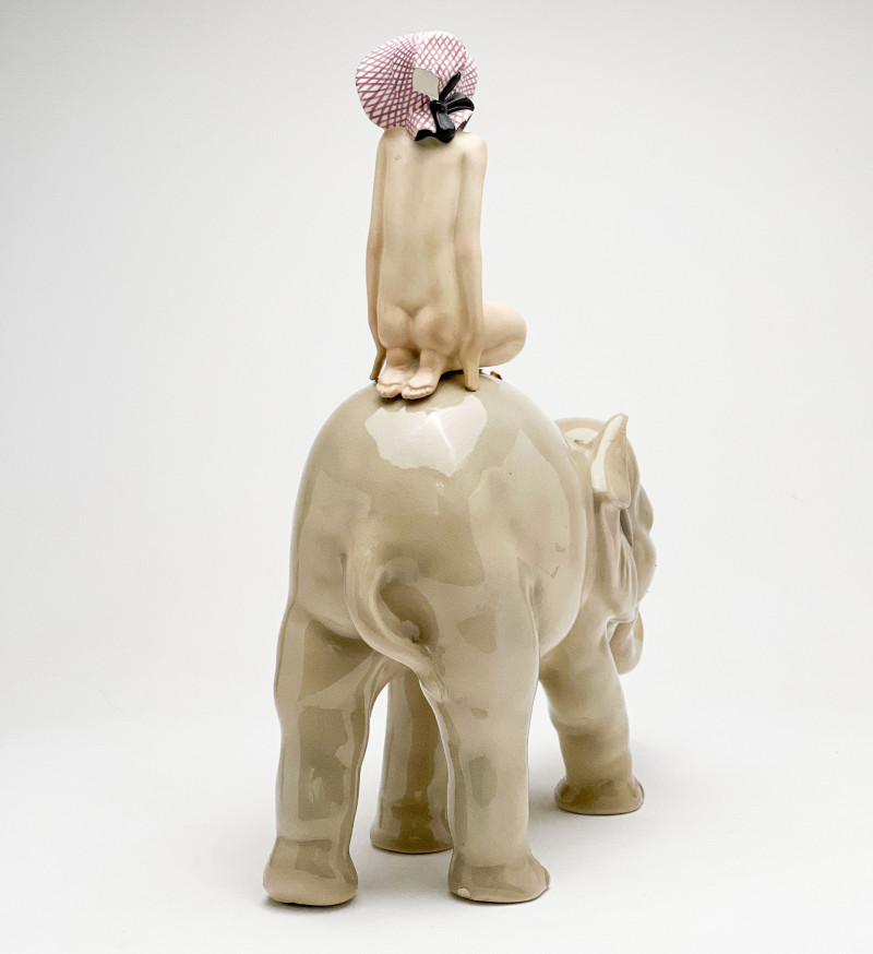 Helen König Scavini - Lenci Figural Group, Nudino Su Elefante