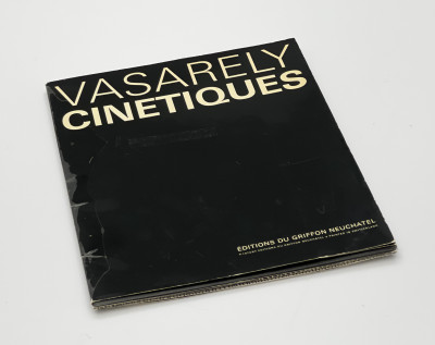 Victor Vasarely - Cinetiques Portfolio