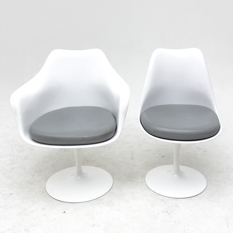 Eero Saarinen - Tulip Chairs, Group of 6