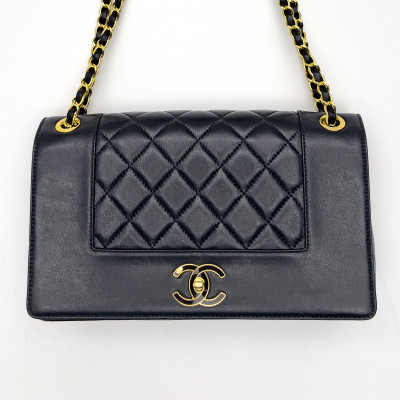 Image for Lot Chanel - Mademoiselle Vintage Quilted Sheepskin Flap Bag Large