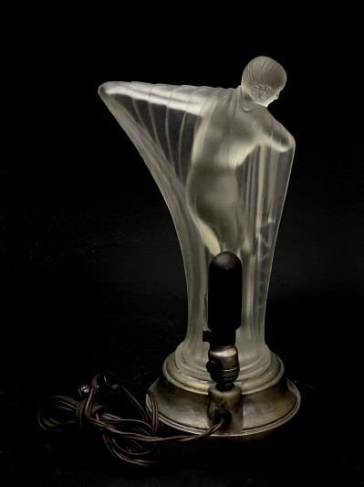 Sabino Glass Statuette Table Lamp