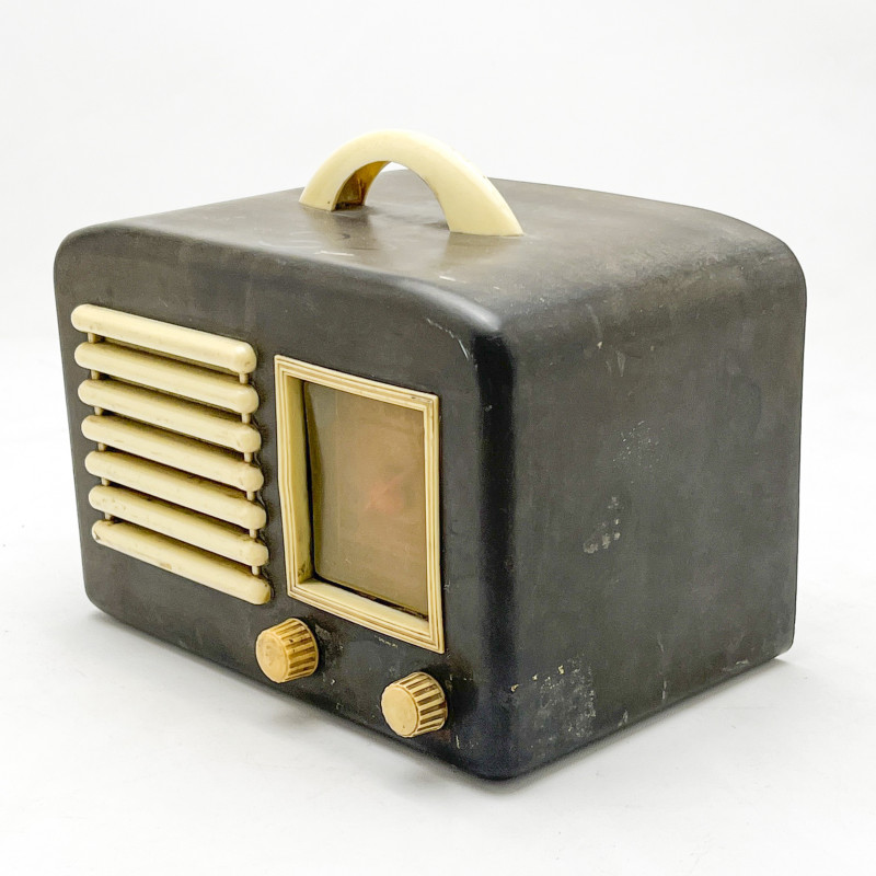 General Television & Radio Corp. - Model 5A5 Radio