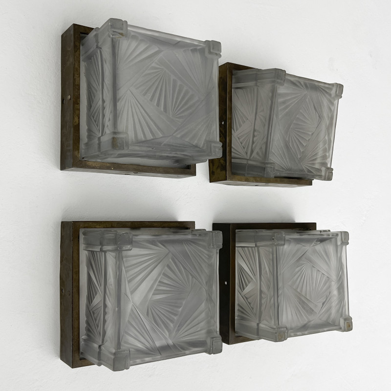 Four J. Robert Art Deco Glass Light Fixtures