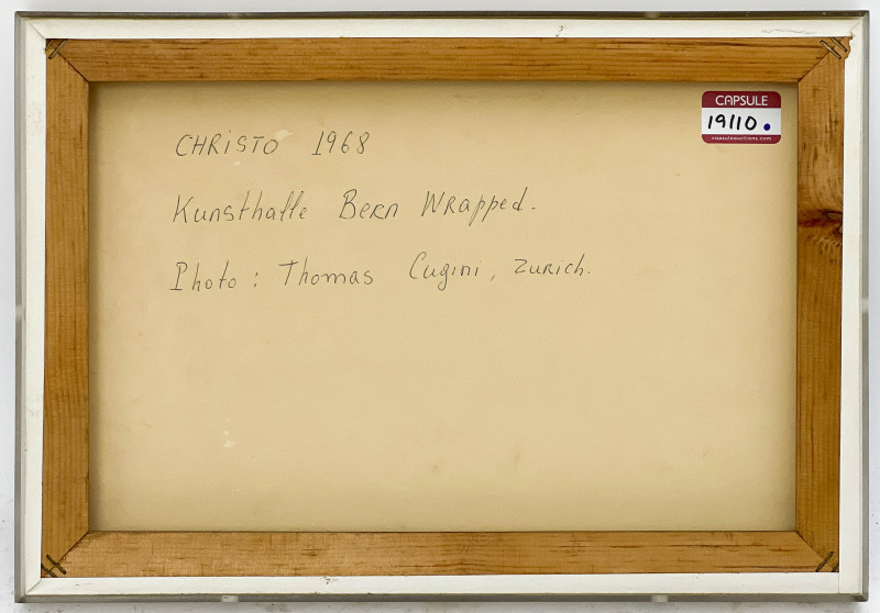 Thomas Cugini - Christo and Jeanne-Claude Wrapped Kunsthalle, Bern Switzerland