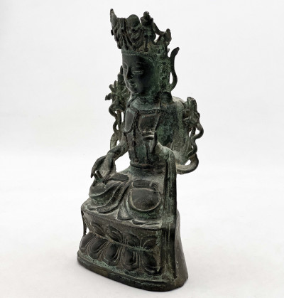 Sino-Tibetan - Small Figure of Crowned Guanyin