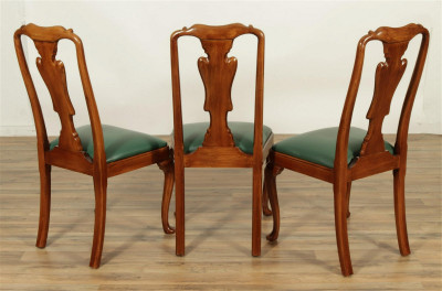Image 9 of lot 12 English Queen Anne Style Dining Chairs