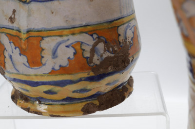 Image 3 of lot 4 Majolica Pottery Jars; Sicilian Albarelli 17th