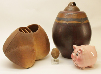4 Pottery Items; PreColumbian Bust