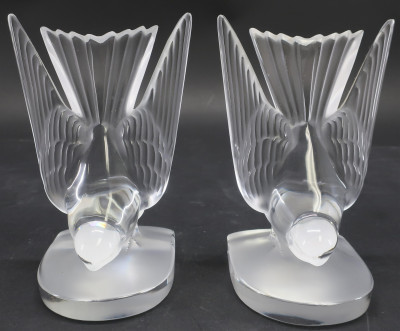 Title Pair Lalique Glass Hirondelle Swallow Bookends / Artist