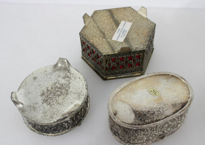 Image 5 of lot 10 Metal Enamel and Glass Trinket Boxes