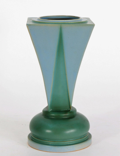 Image for Lot Roseville - Futura Vase, Shooting Star, 1930