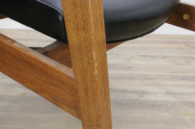 Image 8 of lot 4 Midcentury Modern Chairs by Gunlocke