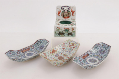 Image for Lot Group of Chinese Porcelains