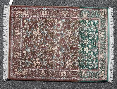 Title Persian Floral Rug 4-7 x 6-9 / Artist