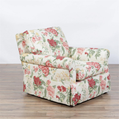 Image for Lot English Style Floral Upholstered Lounge Chair