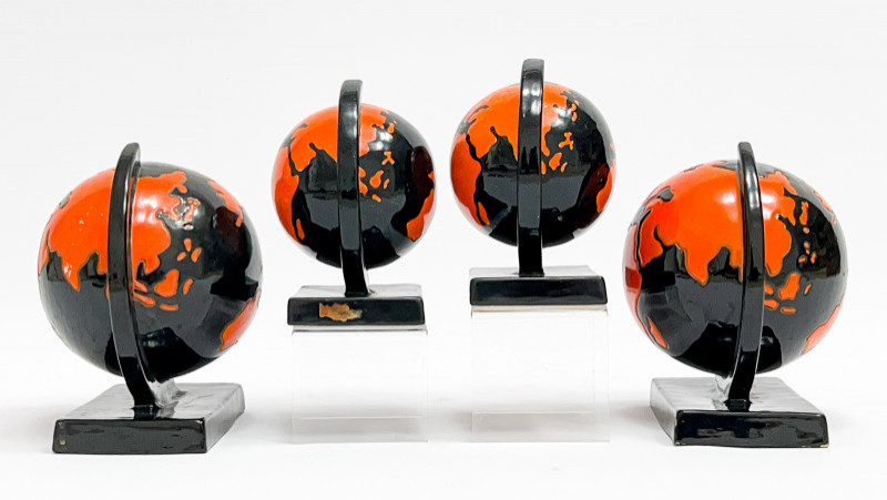 Rometti Ceramiche Ceramic Globes